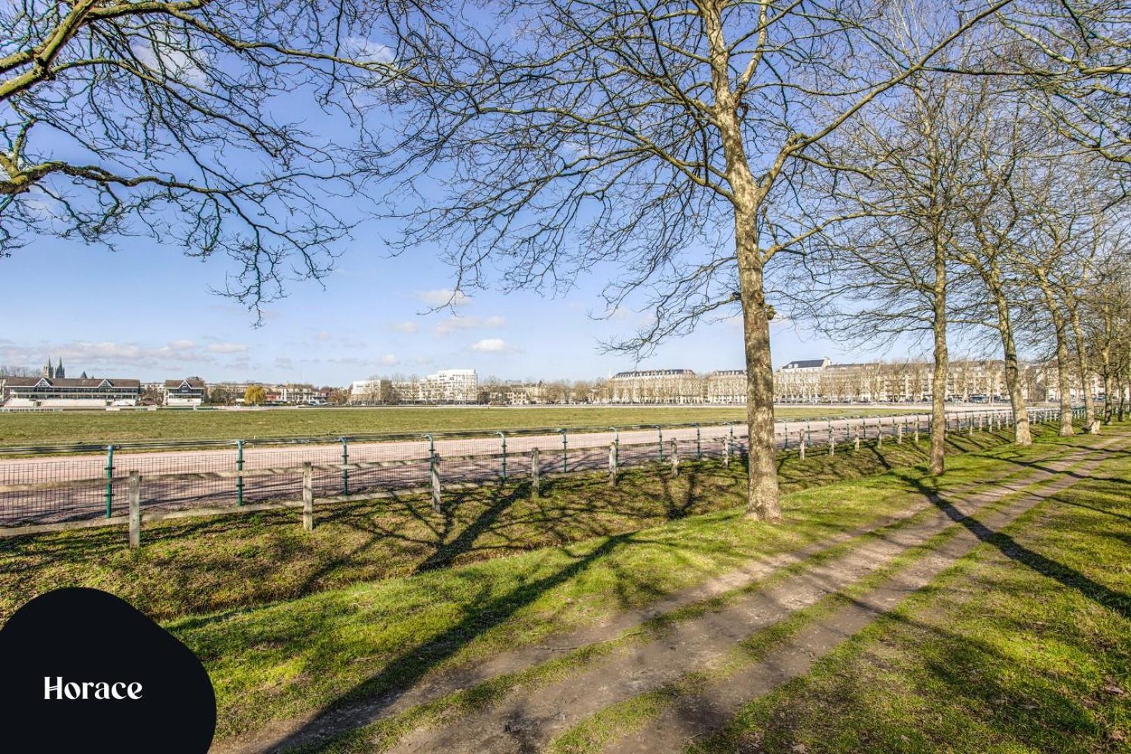 Appartement La Casa Bella — Parking Prive & Vue Sur L'Abbaye à Caen Extérieur photo